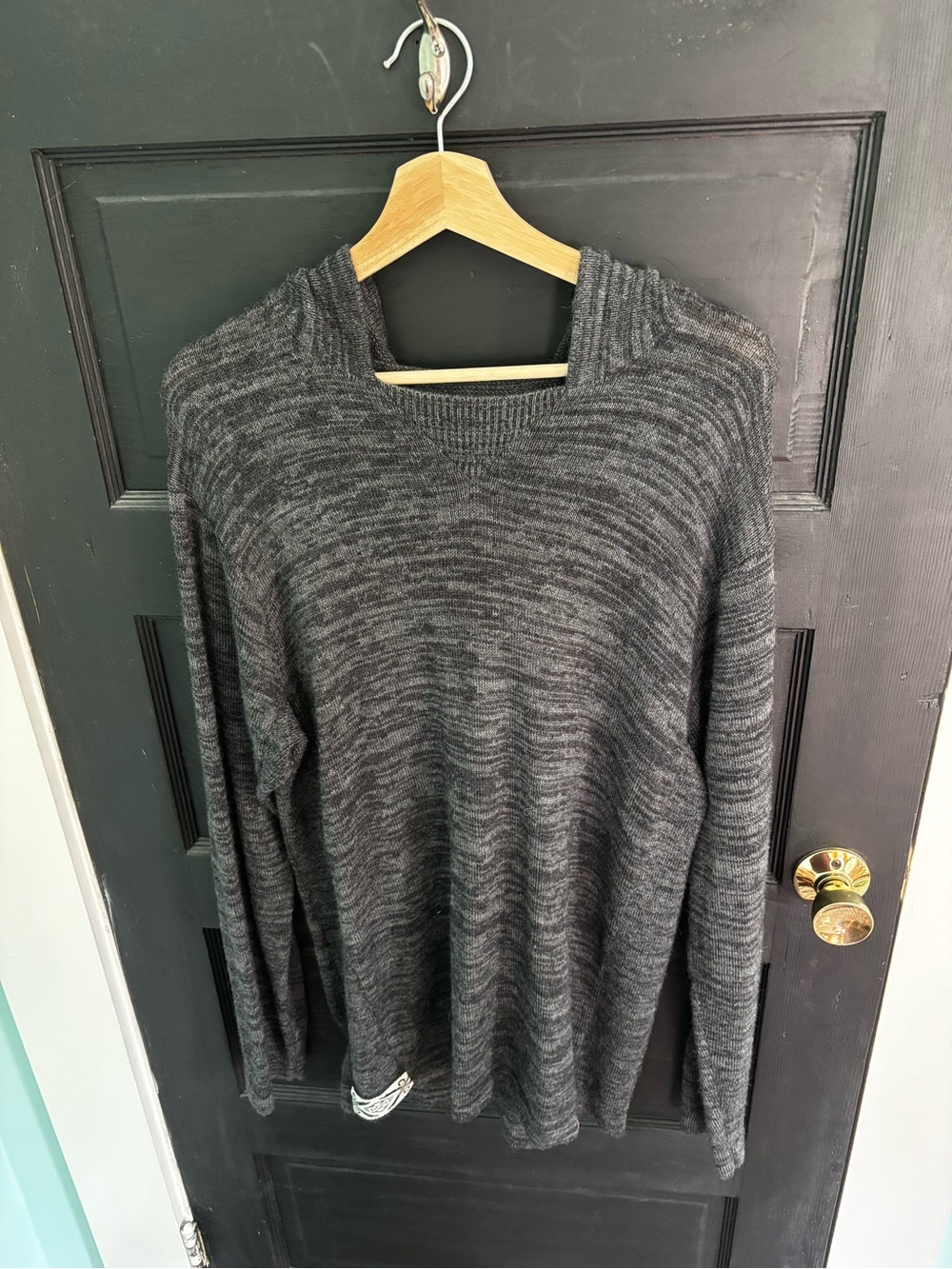 Alpaca Hooded Sweater in Marled Charcoal Gray